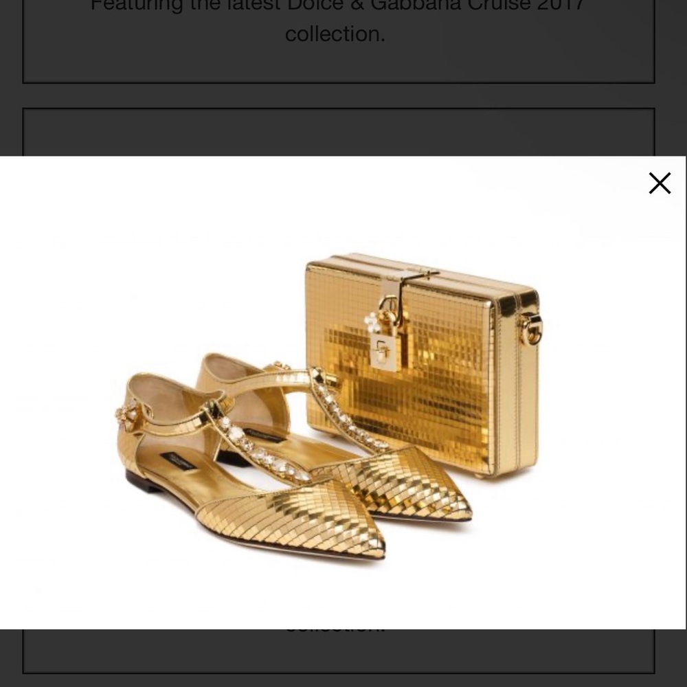 Dolce & Gabbana Gold Flats